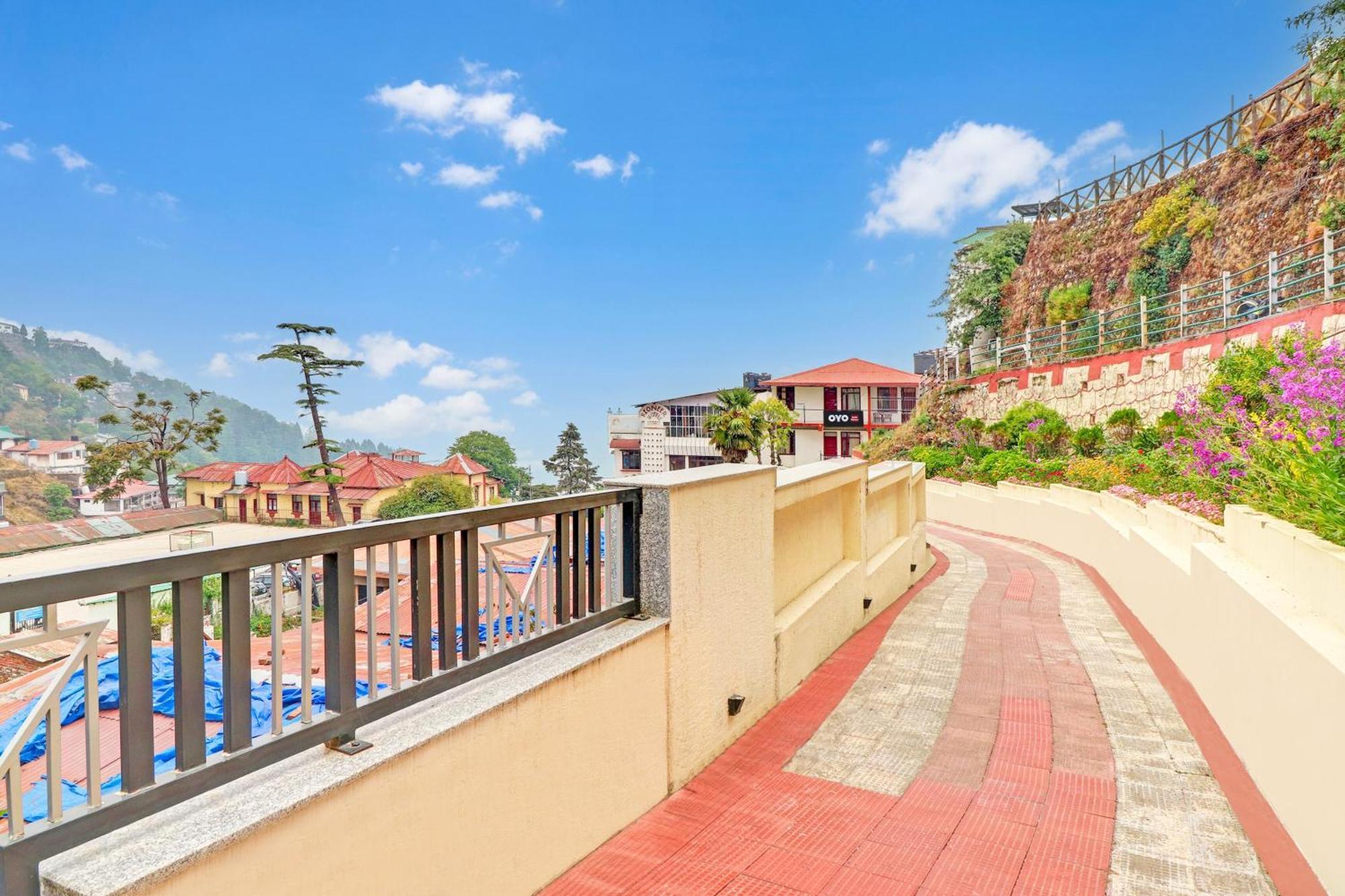 Super Collection O Pioneer Otel Mussoorie Dış mekan fotoğraf