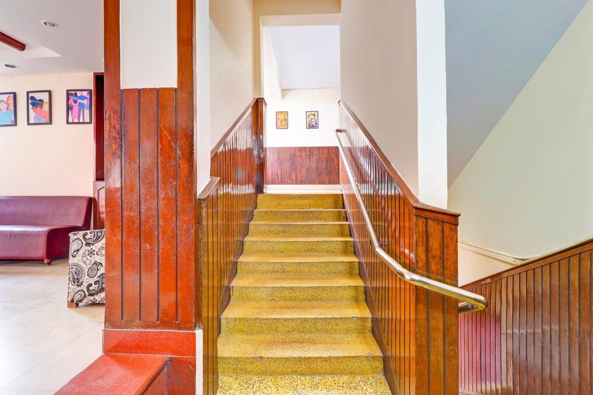 Super Collection O Pioneer Otel Mussoorie Dış mekan fotoğraf
